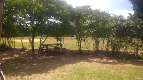 Thurageau Bed & Breakfast | Oceanfront Escape at Au Chant des Vents with Pool Access