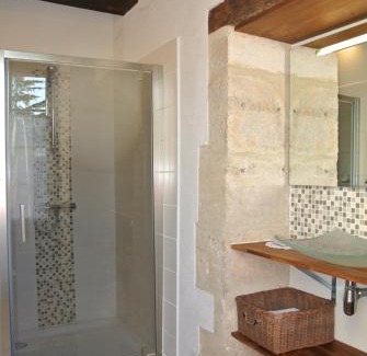La Bachellerie Bed & Breakfast | Idyllic Stay at Au Jardin de la Bachellerie with Ocean Views