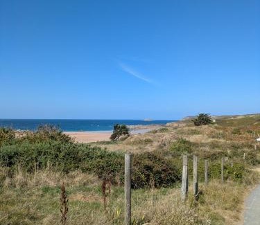 Coetmieux House | Cozy Stay at Chambre d'hôtes chez Marie - Rated 8.7/10