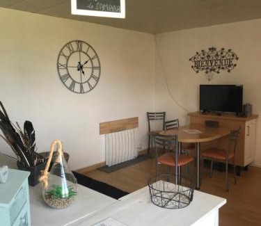 Nurlu Bed & Breakfast | Chambre d'hôtes "COQUELICOT" - Guest Rated 8.9/10, Family Friendly