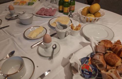 Neuille-Pont-Pierre Bed & Breakfast | Historic B&B in a 16th Century Mill – Rated 9.6 by Guests