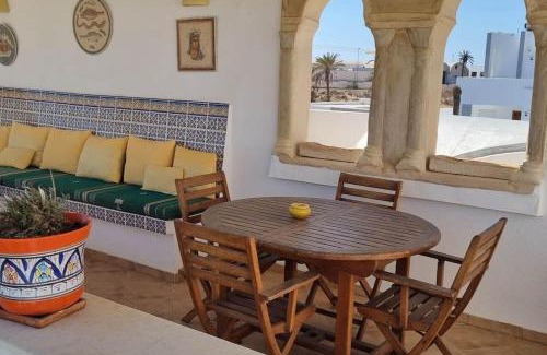 Aghir Bed & Breakfast | Experience Dar l'air du temps: Oceanfront Bliss Awaits