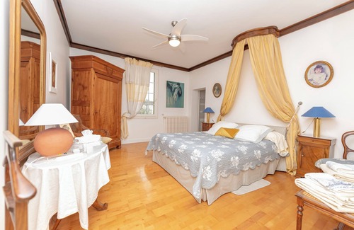 Sainte-Terre Bed & Breakfast | Beautiful Chambre D'hôtes Near St Emilion with Breakfast