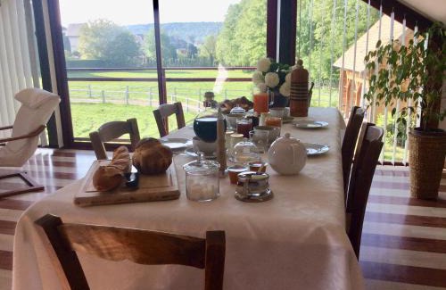 Charleval Bed & Breakfast | Oceanfront Stay at Chambre d'hôtes de Charleval - 9/10 Rated