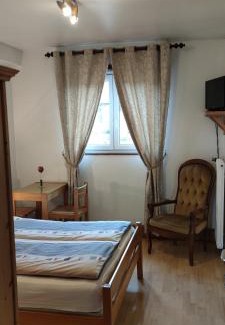 Mittelbergheim Bed & Breakfast | Cozy Chambre d'hôtes de la tulipe with Oceanfront Views