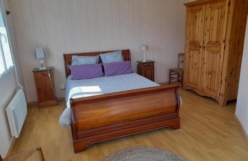 Rivieres Bed & Breakfast | Experience Comfort at Chambre d'hôtes de l'Ancienne école