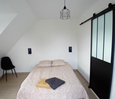 La Lande-Saint-Leger Bed & Breakfast | Guest Rated 10/10: Family-Friendly Chambre d'hôtes Stay