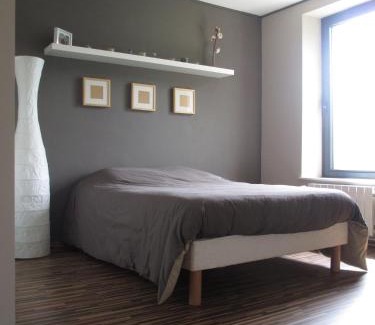 Moncel-sur-Seille Bed & Breakfast | Welcoming Chambre d'hôtes B&B - Rated 9.3/10, Family-Friendly