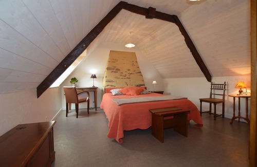 Iffendic House | Guest Rated 10/10: Chambre d'hôtes la Fontaine Garel