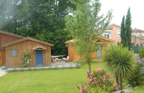 Moulis-en-Medoc Bed & Breakfast | Delightful Stay at Chambre d'hôtes Larosa - 8.7/10 Rated