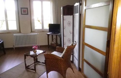 Chevillard Bed & Breakfast | Guest Favorite: Chambre d'hôtes La Haie Fleurie, Family-Friendly