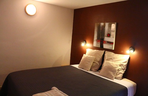 Les Orres House | Relax at Chambre d'hôtes La Jarbelle with Spa & Pool