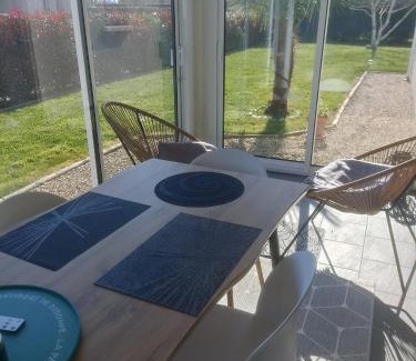 Brax House | Relaxing Oceanfront Stay at Chambre d'hôtes Les Joncs