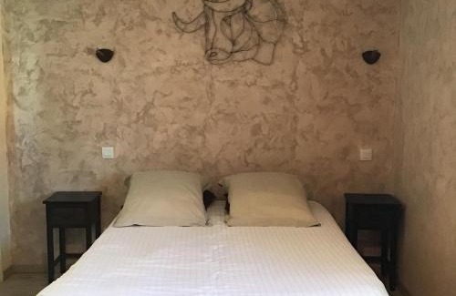 Heugas Bed & Breakfast | Oceanfront Retreat at Maison des 5 Fleurs - Rated 9.3/10