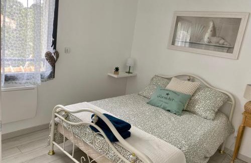 Pornichet Bed & Breakfast | Cozy Beachside Guesthouse for Families Near the Shore