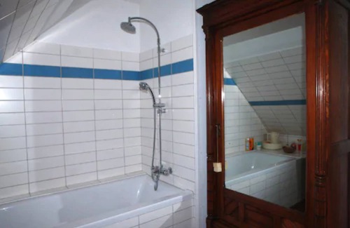 Concarneau Bed & Breakfast | Relaxing Chambre d'hôtes Ty Eleana with Breakfast & Kitchen