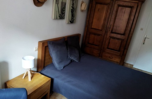 Paimpont Bed & Breakfast | Cozy Chambre d'hote N1 in Enchanting Brocéliande
