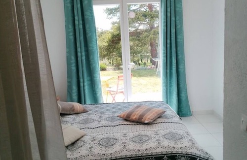 La Bastide Bed & Breakfast | Chambre d'Hôtes at 1035m altitude - 30 min from the Verdon Gorges and lakes