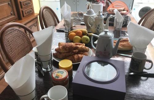 Lourdes Bed & Breakfast | Oceanfront Retreat at Chambre d'Hotes Chez Christiane