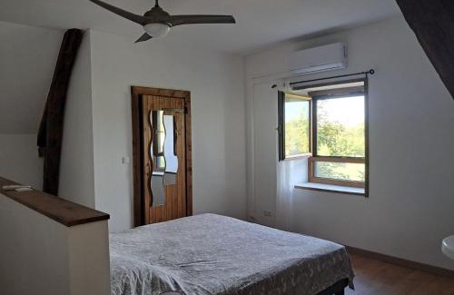 Orniac House | Cozy Oceanfront Gîte with Pool and Family-Friendly Amenities