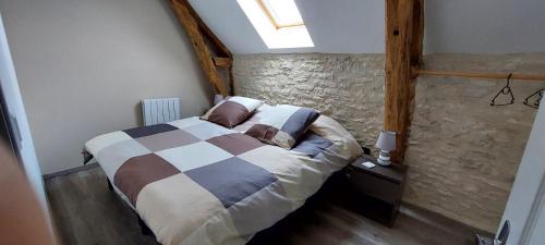 Orniac House | Cozy Oceanfront Gîte with Pool and Family-Friendly Amenities