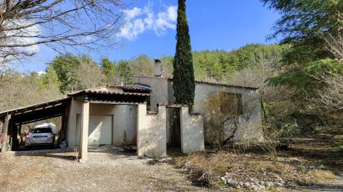 Le Chaffaut-Saint-Jurson House | Cozy Room in Elegant Villa - Family-Friendly Retreat