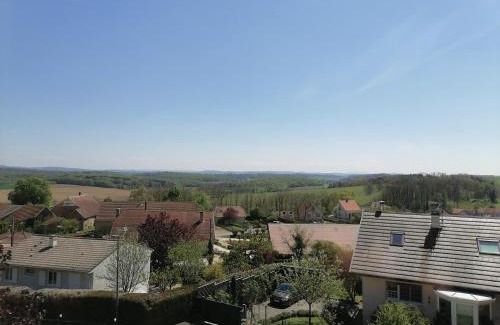 Audeux Bed & Breakfast | Discover Chambre de l'Orée du Bois - Guest Rated 9.3/10