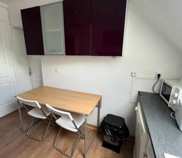 Nandy House | Deluxe Room with Exceptional 10/10 Guest Rating
