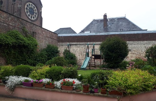 Le Nouvion-en-Thierache Bed & Breakfast | Family-Friendly Chambre du Nouvion with Great Guest Ratings
