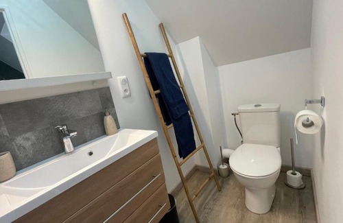 La Victoire - Les Marechaux House | Relaxing Chambre Escapade with Private Bath & Kitchen