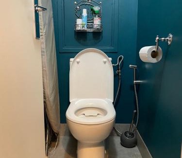 Quartier de la Goutte-d'Or Bed & Breakfast | Chambre et salle d'eau proches du Sacré-Coeur