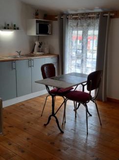 Fleurance House | Family-Friendly Chambre: Your Ideal Budget Escape Awaits