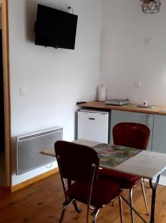 Fleurance House | Family-Friendly Chambre: Your Ideal Budget Escape Awaits
