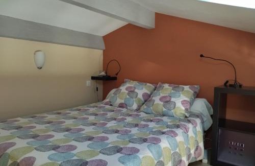 Saint-Genies-de-Malgoires House | Relax at Chambre d'hôtes Le Cocon with Ocean Views