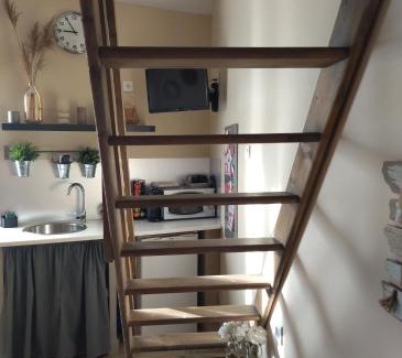 Saint-Genies-de-Malgoires House | Relax at Chambre d'hôtes Le Cocon with Ocean Views