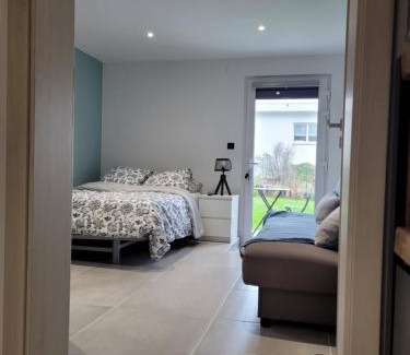 Wattwiller House | Cozy Gite at the Foot of Vieil Armand with Ocean View