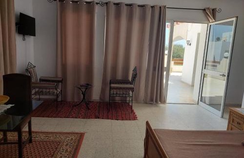 Sakiet Eddaier House | Cozy Chambre Hannon at Résidence Chahrazad - Rated 8.9/10