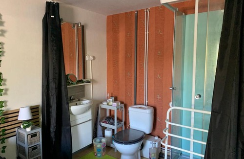 Rilhac-Rancon House | Cozy and Serene Independent Room with Pool Access