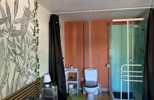 Rilhac-Rancon House | Cozy and Serene Independent Room with Pool Access
