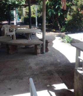 Parrita Apartment | Oceanfront Cabina de Vacances with Pool & Breakfast