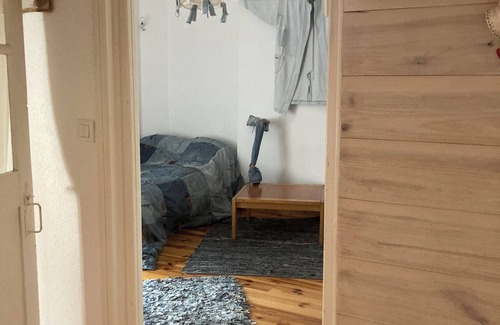 Lamballe Bed & Breakfast | Family-Friendly Chambre Jeans in Centre de Lamballe