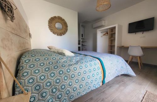 Les Pujols House | Family-Friendly Stay at Chambre Le Ka-Marrant