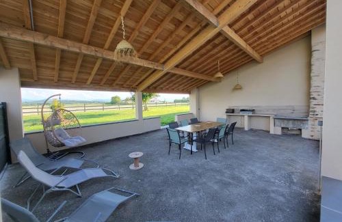 Les Pujols House | Family-Friendly Stay at Chambre Le Ka-Marrant
