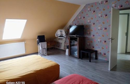 Parigne-lʼEveque Bed & Breakfast | chambre lydie 1