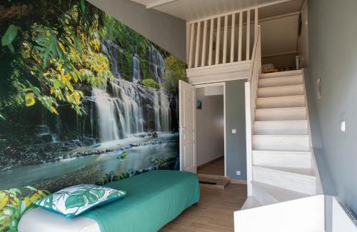 Saint-Medard-en-Jalles House | Relaxing Private Room at Les Maisons Loli'days with Pool