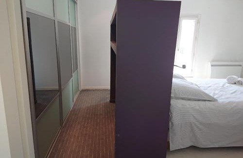 Saint Augustin House | Cozy Private Room in Bordeaux Pellegrin with Dining Options