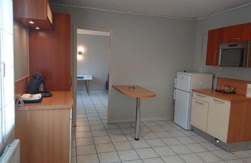 Saint Augustin House | Cozy Private Room in Bordeaux Pellegrin with Dining Options