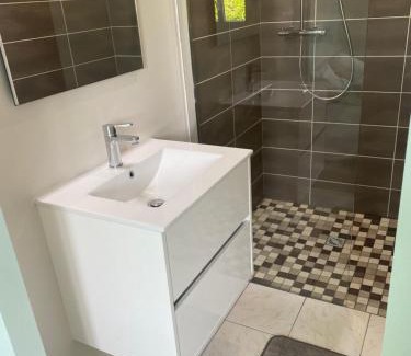 Laigne-en-Belin House | Private Room for Events in Le Mans – Child-Friendly Stay