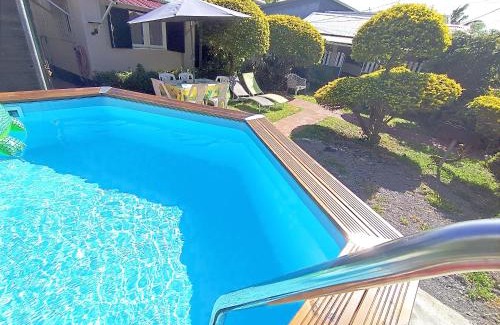 Saint-Andre House | Serene Oceanfront Escape at Case créole Le Mistral