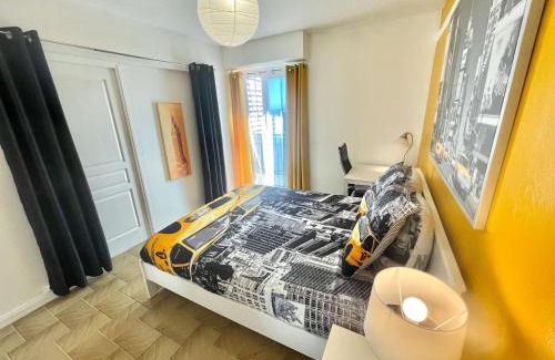 Rillieux-la-Pape House | Cozy Private Room in Central Rillieux la Pape Apartment